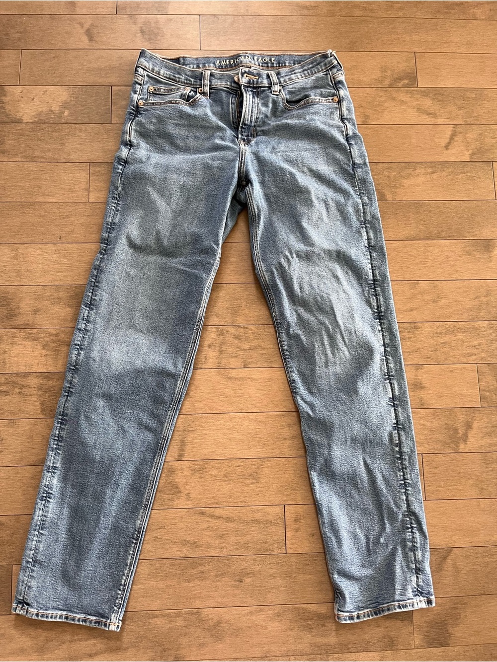 American Eagle Outfitters Blue 90s straight Jeans women’s size 8 extra Long